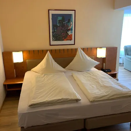 Martina 3* باد سودين أليندورف